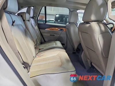 Zdjęcie 10 z 12 samochodu: 2013 LINCOLN MKX VIN:2LMDJ8JK6DBL45289 - miniatura