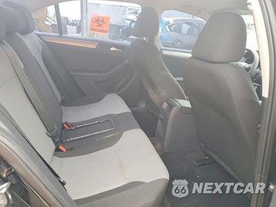 Zdjęcie 10 z 12 samochodu: 2017 VOLKSWAGEN JETTA S VIN:3VW2B7AJ4HM289988 - miniatura