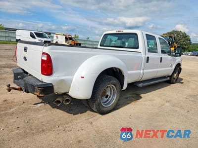 Trzecie zdjęcie samochodu z tyłu: 2015 FORD F350 SUPER DUTY VIN:1FT8W3CT0FEC37382 - miniatura