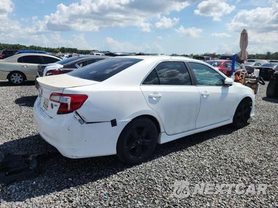 Trzecie zdjęcie samochodu z tyłu: 2014 TOYOTA CAMRY SE VIN:4T1BF1FK6EU426812 - miniatura