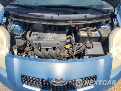 Zdjęcie 11 z 12 samochodu: 2007 TOYOTA YARIS BASE VIN:JTDJT923075045220 - miniatura