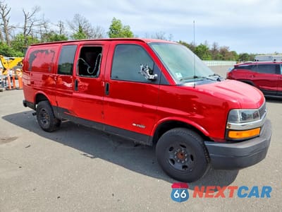 Czwarte zdjęcie samochodu z boku: 2006 CHEVROLET EXPRESS 2500 DELIVERY VAN VIN:1GCGG25V261252667 - miniatura
