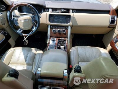 Zdjęcie 8 z 13 samochodu: 2016 LAND ROVER RANGE ROVER HSE VIN:SALGS2VF1GA248577 - miniatura