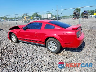 Drugie zdjęcie samochodu z przodu: 2005 FORD MUSTANG VIN:1ZVFT80N555116829 - miniatura