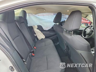 Zdjęcie 10 z 12 samochodu: 2022 TOYOTA COROLLA LE VIN:JTDEAMDE5N3003580 - miniatura