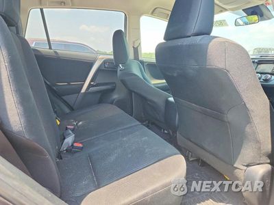 Zdjęcie 11 z 13 samochodu: 2017 TOYOTA RAV4 LE VIN:JTMZFREV0HJ715235 - miniatura