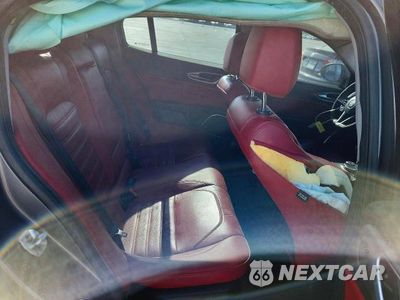 Zdjęcie 10 z 12 samochodu: 2018 ALFA ROMEO GIULIA TI VIN:ZARFAECN2J7583259 - miniatura