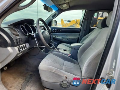 Zdjęcie 7 z 12 samochodu: 2005 TOYOTA TACOMA ACCESS CAB VIN:5TEUU42N75Z074190 - miniatura