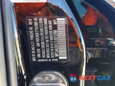 Zdjęcie 13 z 13 samochodu: 2018 PORSCHE MACAN VIN:WP1AA2A52JLB21098 - miniatura