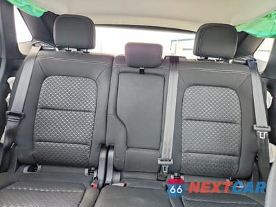 Zdjęcie 10 z 13 samochodu: 2025 FORD ESCAPE ACTIVE VIN:1FMCU9GN6SUA55227 - miniatura