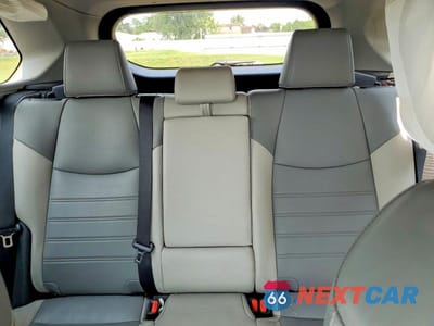 Zdjęcie 10 z 13 samochodu: 2019 TOYOTA RAV4 XLE PREMIUM VIN:2T3A1RFV8KW064536 - miniatura
