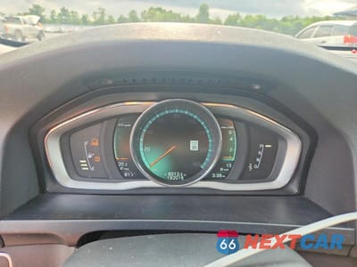 Zdjęcie 9 z 12 samochodu: 2015 VOLVO V60 PLATINUM VIN:YV140MEM0F1260657 - miniatura