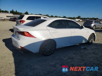 Trzecie zdjęcie samochodu z tyłu: 2018 LEXUS IS 300 VIN:JTHBA1D20J5081320 - miniatura
