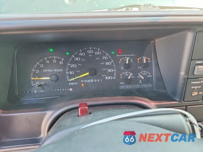 Zdjęcie 9 z 12 samochodu: 1998 GMC SIERRA K1500 VIN:2GTEK19R6W1527769 - miniatura