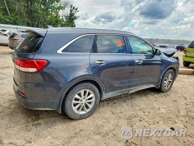 Trzecie zdjęcie samochodu z tyłu: 2018 KIA SORENTO LX VIN:5XYPG4A37JG421316 - miniatura