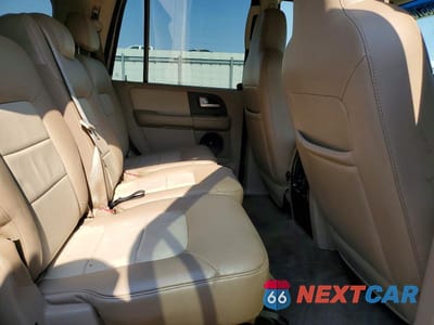 Zdjęcie 11 z 13 samochodu: 2004 FORD EXPEDITION EDDIE BAUER VIN:1FMFU18L44LA54839 - miniatura