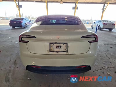 Zdjęcie 6 z 13 samochodu: 2024 TESLA MODEL 3 VIN:5YJ3E1EAXRF730521 - miniatura
