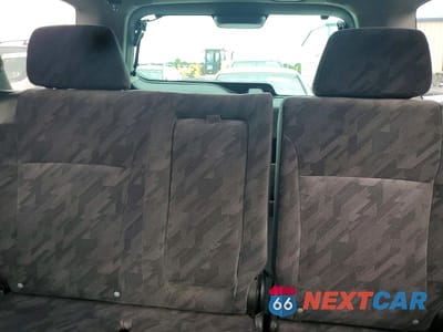 Zdjęcie 10 z 14 samochodu: 2004 HONDA CR-V EX VIN:SHSRD78844U252591 - miniatura