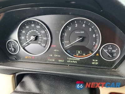 Zdjęcie 9 z 12 samochodu: 2013 BMW 328 XI VIN:WBA3B3C54DF530326 - miniatura