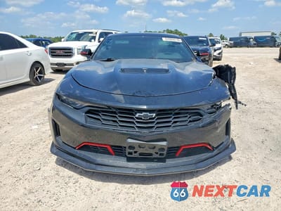 Piąte zdjęcie samochodu w środku: 2022 CHEVROLET CAMARO LT1 VIN:1G1FF1R78N0105500 - miniatura
