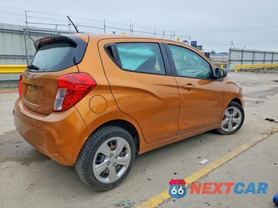 Trzecie zdjęcie samochodu z tyłu: 2020 CHEVROLET SPARK LS VIN:KL8CB6SA3LC408942 - miniatura