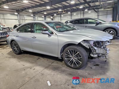 Czwarte zdjęcie samochodu z boku: 2022 LEXUS ES 250 BASE VIN:58AD11D17NU009418 - miniatura