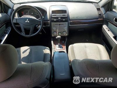 Zdjęcie 8 z 13 samochodu: 2009 MITSUBISHI GALANT ES VIN:4A3AB36F99E007683 - miniatura