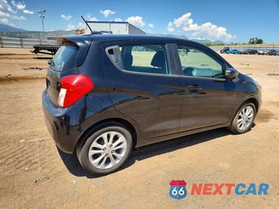 Trzecie zdjęcie samochodu z tyłu: 2021 CHEVROLET SPARK 1LT VIN:KL8CD6SA7MC746226 - miniatura