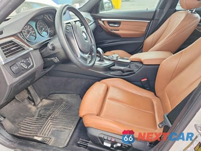 Zdjęcie 7 z 12 samochodu: 2016 BMW 328 XI SULEV VIN:WBA8E3G55GNU04199 - miniatura