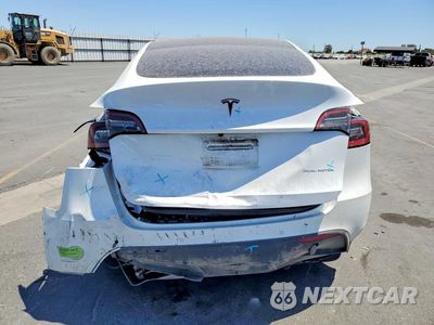 Zdjęcie 6 z 12 samochodu: 2021 TESLA MODEL Y VIN:5YJYGDEE4MF199376 - miniatura