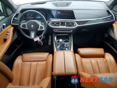 Zdjęcie 8 z 13 samochodu: 2022 BMW X7 M50I VIN:5UXCX6C04N9J84321 - miniatura