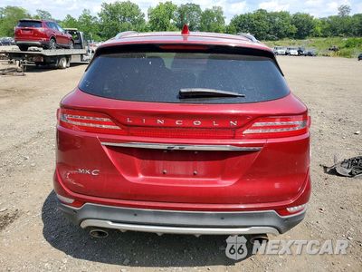 Zdjęcie 6 z 14 samochodu: 2019 LINCOLN MKC RESERVE VIN:5LMCJ3D97KUL20490 - miniatura