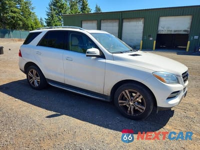 Czwarte zdjęcie samochodu z boku: 2014 MERCEDES-BENZ ML 350 4MATIC VIN:4JGDA5HB3EA326969 - miniatura