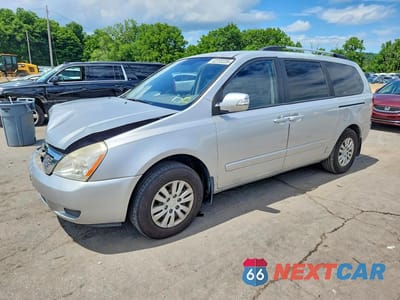 2012 KIA SEDONA LX KNDMG4C70C6454652 - główne zdjęcie licytacji z USA - miniatura