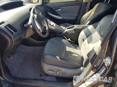 Zdjęcie 7 z 12 samochodu: 2014 TOYOTA PRIUS FOUR VIN:JTDKN3DU7E1765779 - miniatura