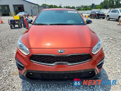 Piąte zdjęcie samochodu w środku: 2020 KIA FORTE GT LINE VIN:3KPF34AD2LE187148 - miniatura