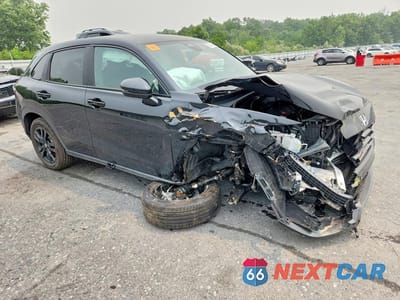 Czwarte zdjęcie samochodu z boku: 2026 HONDA HR-V SPORT VIN:3CZRZ2H58TM734132 - miniatura