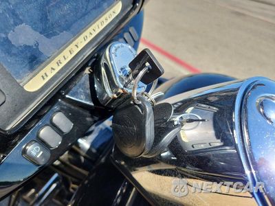 Zdjęcie 8 z 9 samochodu: 2016 HARLEY-DAVIDSON FLHXS STREET GLIDE SPECIAL VIN:1HD1KRM38GB648688 - miniatura