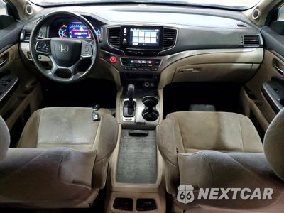 Zdjęcie 8 z 13 samochodu: 2020 HONDA PILOT EX VIN:5FNYF6H33LB038461 - miniatura