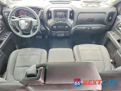 Zdjęcie 8 z 12 samochodu: 2020 CHEVROLET SILVERADO K1500 CUSTOM VIN:3GCUYBEF1LG341247 - miniatura