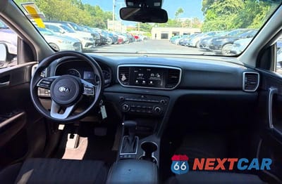 Zdjęcie 9 z 14 samochodu: 2020 KIA SPORTAGE LX VIN:KNDPMCAC8L7755809 - miniatura