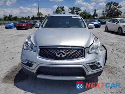 Piąte zdjęcie samochodu w środku: 2017 INFINITI QX50 BASE VIN:JN1BJ0RP3HM386619 - miniatura