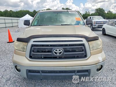 Piąte zdjęcie samochodu w środku: 2010 TOYOTA TUNDRA DOUBLE CAB SR5 VIN:5TFRM5F11AX020243 - miniatura