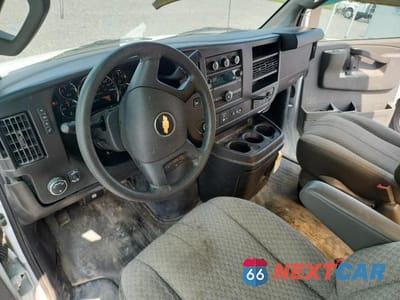 Zdjęcie 8 z 13 samochodu: 2024 CHEVROLET EXPRESS 3500 DELIVERY TRUCK VIN:1HA0GRF75RN008630 - miniatura
