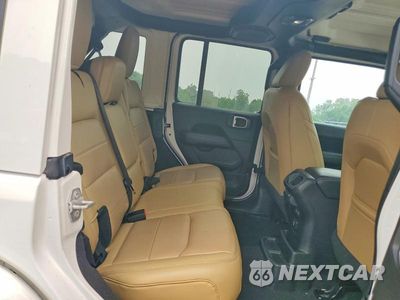 Zdjęcie 11 z 13 samochodu: 2018 JEEP WRANGLER UNLIMITED SAHARA VIN:1C4HJXEG0JW258693 - miniatura