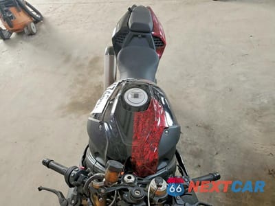 Piąte zdjęcie samochodu w środku: 2022 BMW S 1000 RR VIN:WB10E2307N6F51099 - miniatura