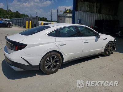 Trzecie zdjęcie samochodu z tyłu: 2025 HYUNDAI SONATA SEL VIN:KMHL64JA5SA458880 - miniatura