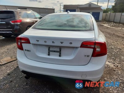 Zdjęcie 6 z 12 samochodu: 2012 VOLVO S60 T5 VIN:YV1622FS8C2093796 - miniatura