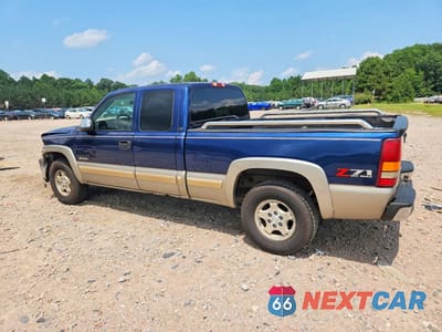 Drugie zdjęcie samochodu z przodu: 2002 CHEVROLET SILVERADO K1500 VIN:1GCEK19T52Z295548 - miniatura