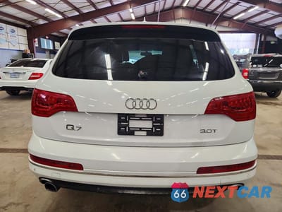 Zdjęcie 6 z 13 samochodu: 2014 AUDI Q7 PREMIUM PLUS VIN:WA1LGAFE8ED019424 - miniatura